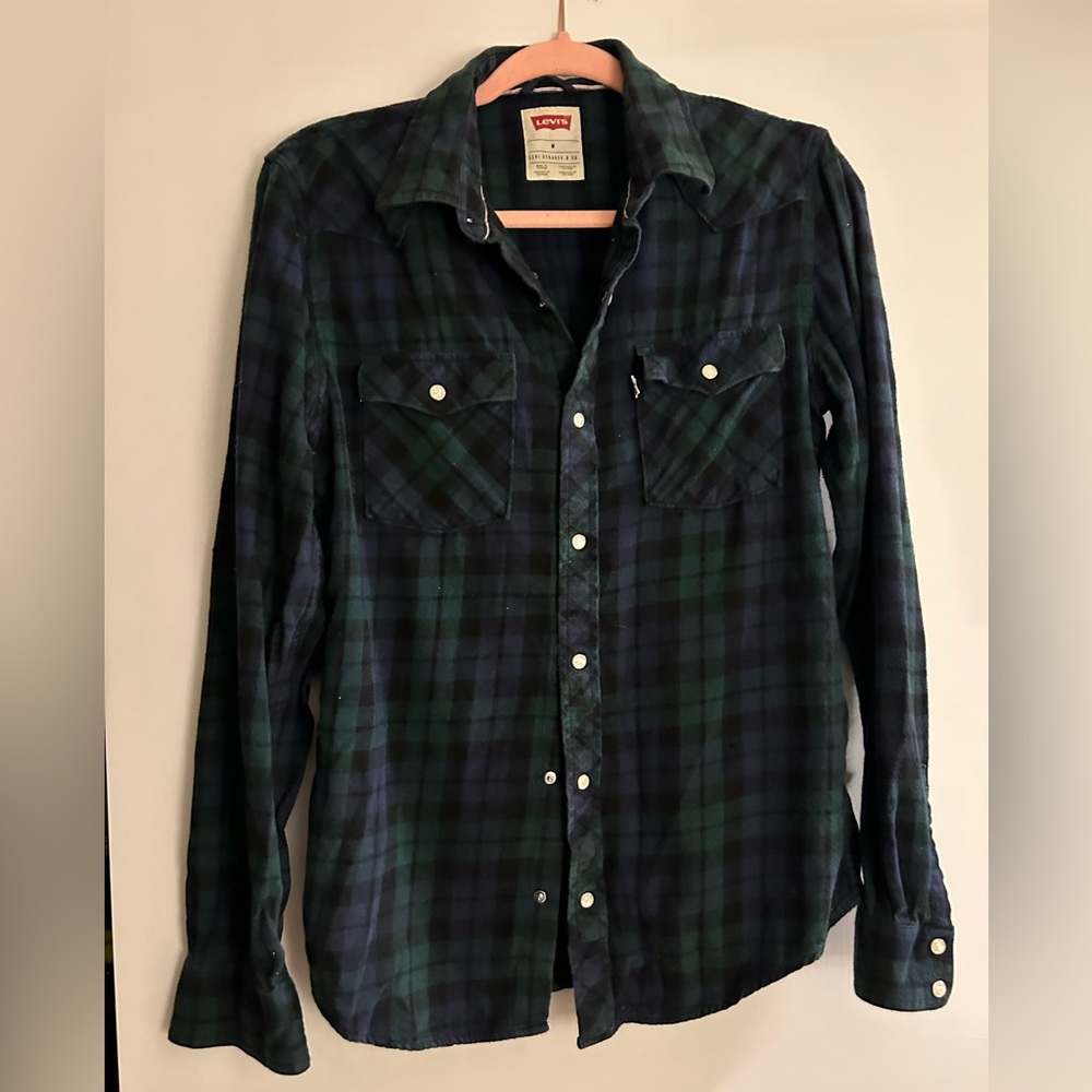 Levi’s Modern Fit Flannel (Snap Closure)